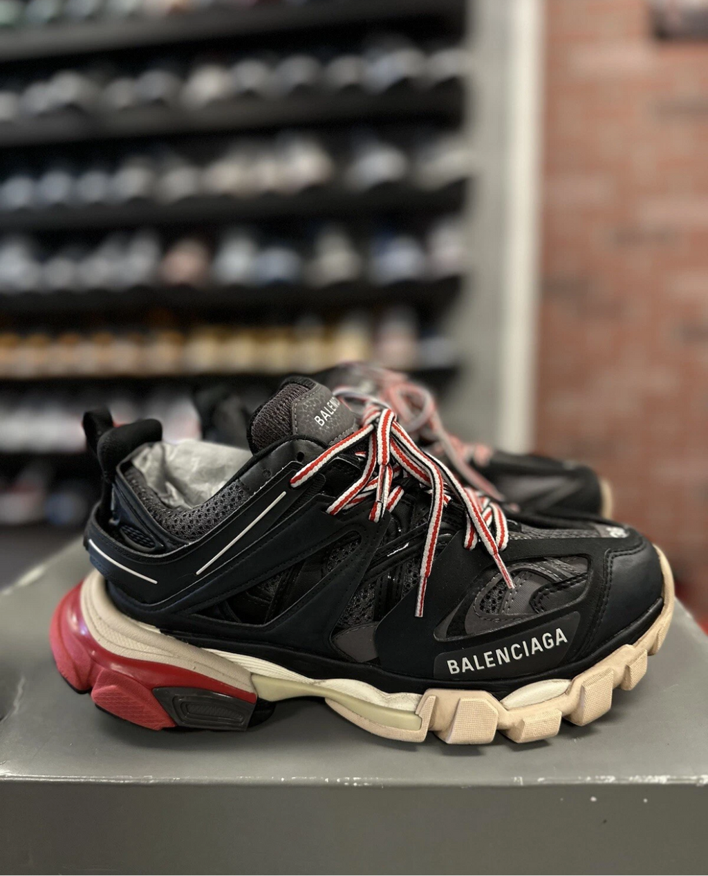 Balenciaga Track Black/Grey/Red Sneaker