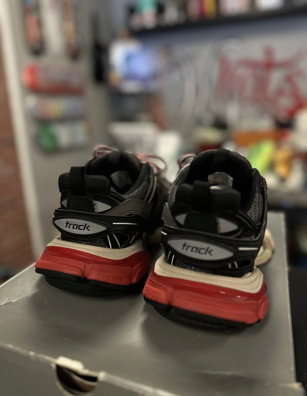 Balenciaga Track Black/Grey/Red Sneaker